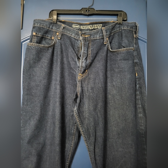 Jeans - Picture 2 of 3